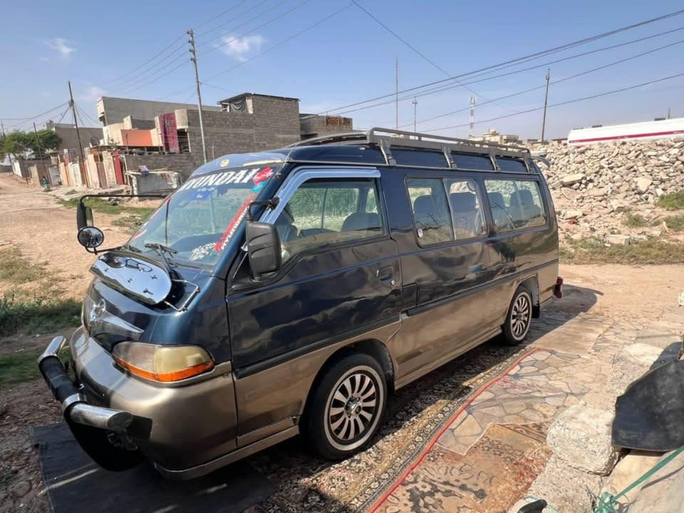 السلام عليكم كيا هونداي لبيع موديل 96سنويه الى 30 صاحب شراعي اني سعره ٦٦بي مجال حصه بي بس ينضر يجي ***********هذه رقمي بي واتساب هم صافي مرور وهيئة مكينه سوبر ٣٠٠٠ مكان سياره رشيديه
