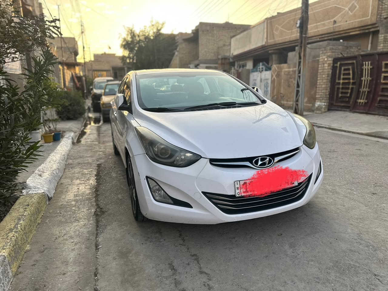 السلام عليكم انتره موديل 2015 GLS بصمه أبواب وتشغيل قطعتين تبريد حساس خلفي شاشه لايت عدسه متحركه تقسيم لايت ويل كب محرك 2000 دوش السونار مرفق كير كفاله محرك صوت راجز ما مسوي لا تنقيص ولا تبخير السياره جديده ماشيه 180 رقم انكليزي بسمي السياره مكاني بغدادالسعر 136  الاتصال  ع الرقم ***********
