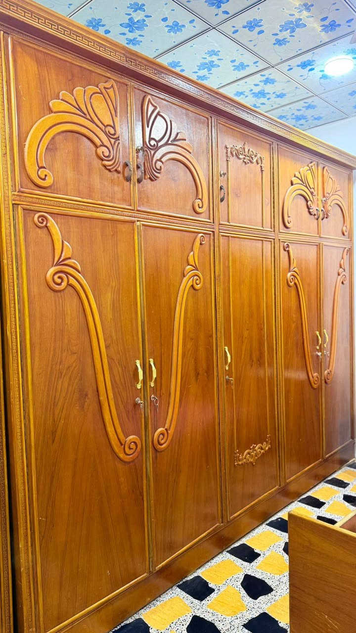 ابلاش ابلاش تفصال ام مليونين ونص نيضفه جدا  بسعر ٦٥٠ الف فقط وبيها مجال بيع مستعجل غير متواجد على النت ***********
