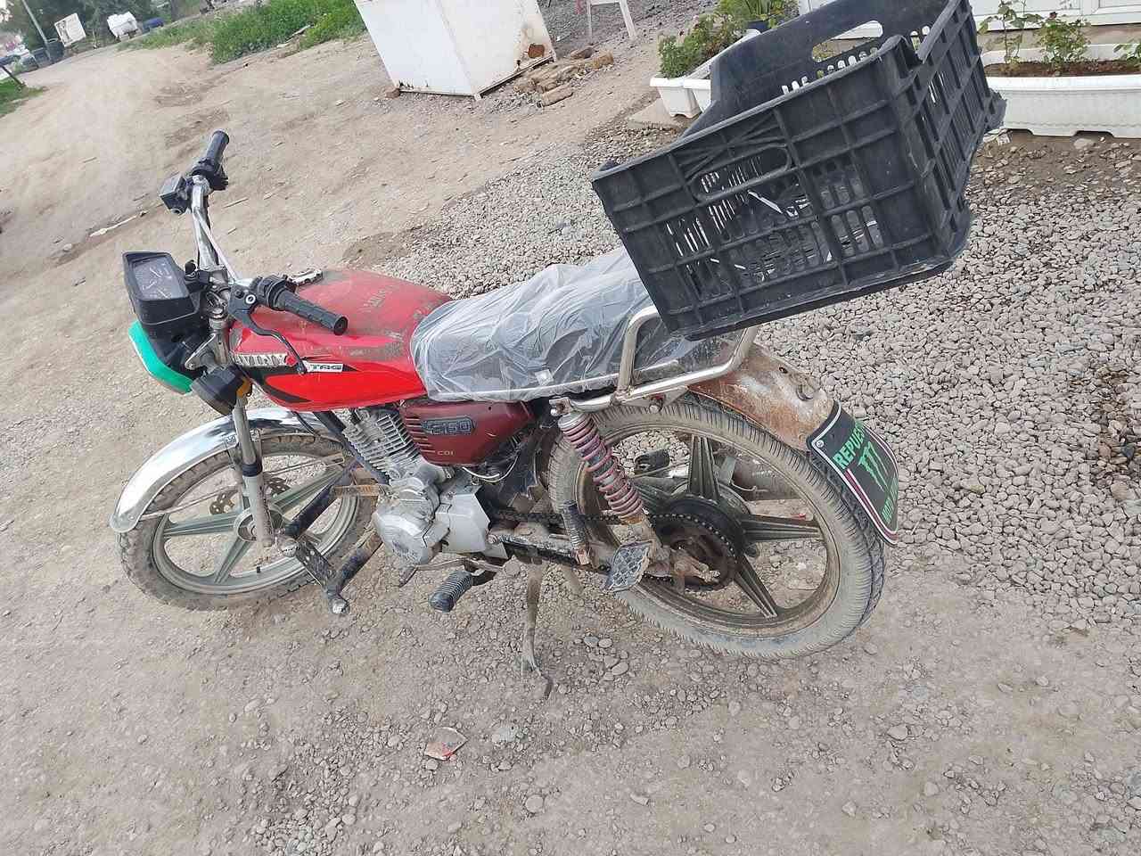 سلام عليكم سيفان موديل 19 سعر 350 وبي مجال مكاني شهربان ***********
