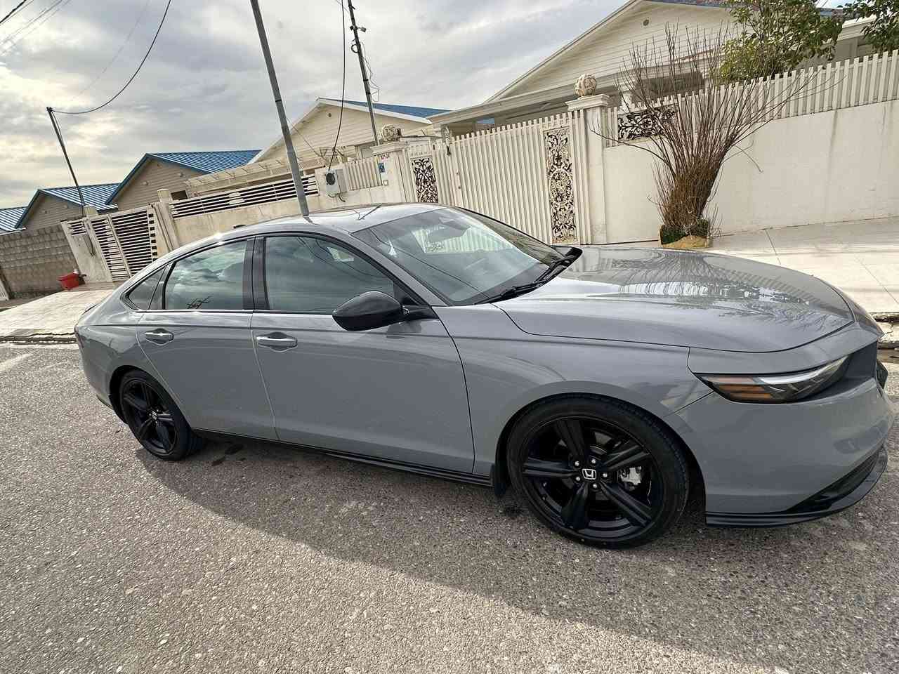 Honda accord 2023 hybrid sport-L
لە جوانی و خاوێنی تەواوی کردیە رەقەم کاتی اربیل نزیکەی ٢ مانگی ماوە
مواسەفات راقیەکانە
کوشن جلد
کوشن هیتر
کوشن خزن
سلاید
رادار و باقی مواسەفاتەکانی هەیە 
گێڕ مەکینە کارەبایی بە شەرت فەحس و هەزەشی کرایە بەس بە ناوی بکە 
چاملغ و دەرکەی سایەقی بۆیاغە بەبی ژورێ پێش و پشت کەپس.
١٩،٥٠٠$ مەجالەکی برایانەشی تێدایە 🤝


**إذا كنت صاحب هذا الإعلان وتريد حذفه لأي سبب، رجاءا أرسل رسالة إلى الدعم الفني**