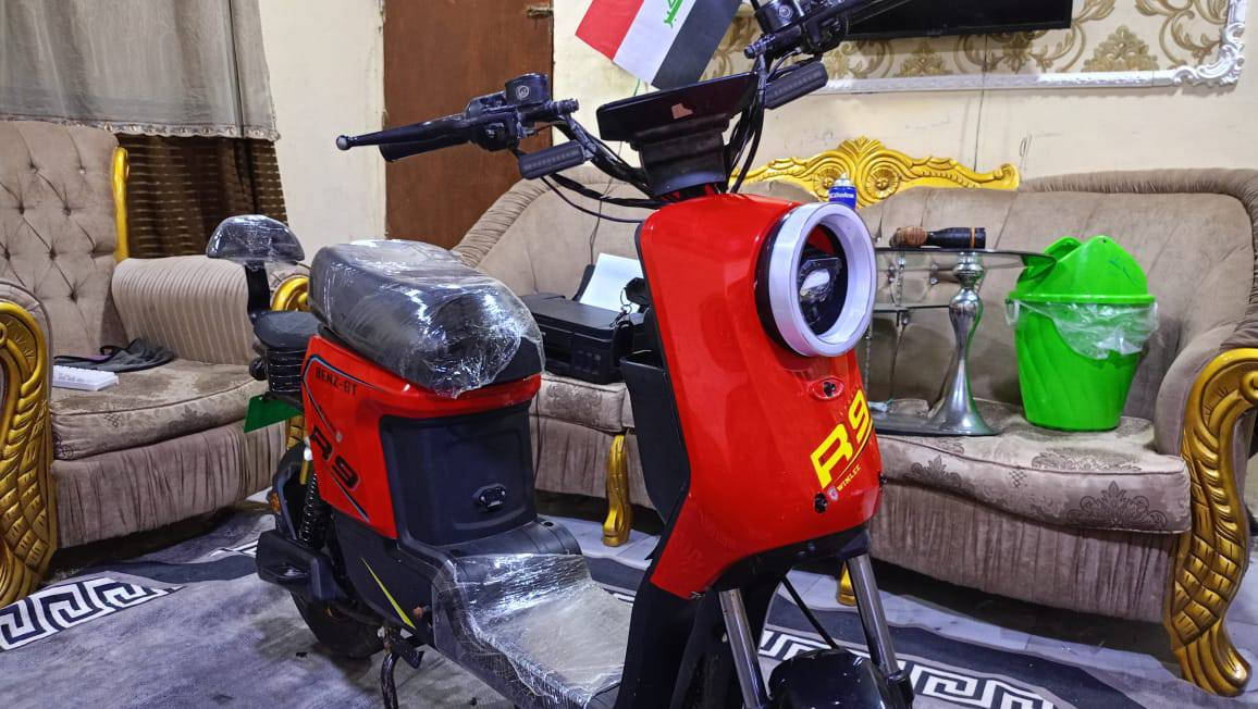 دراجه شحن ار 9احمر واسود موديل24 كلش نظيفه وكامله وسريعه شادلها عقل72فولت بيها بطاريات كلهن نظاف وقويات ما تفقد شحن سنة صنعهن2025 حجم 22سعر380بصره نواب ظباط مقابل مستشفى العسكري ***********
