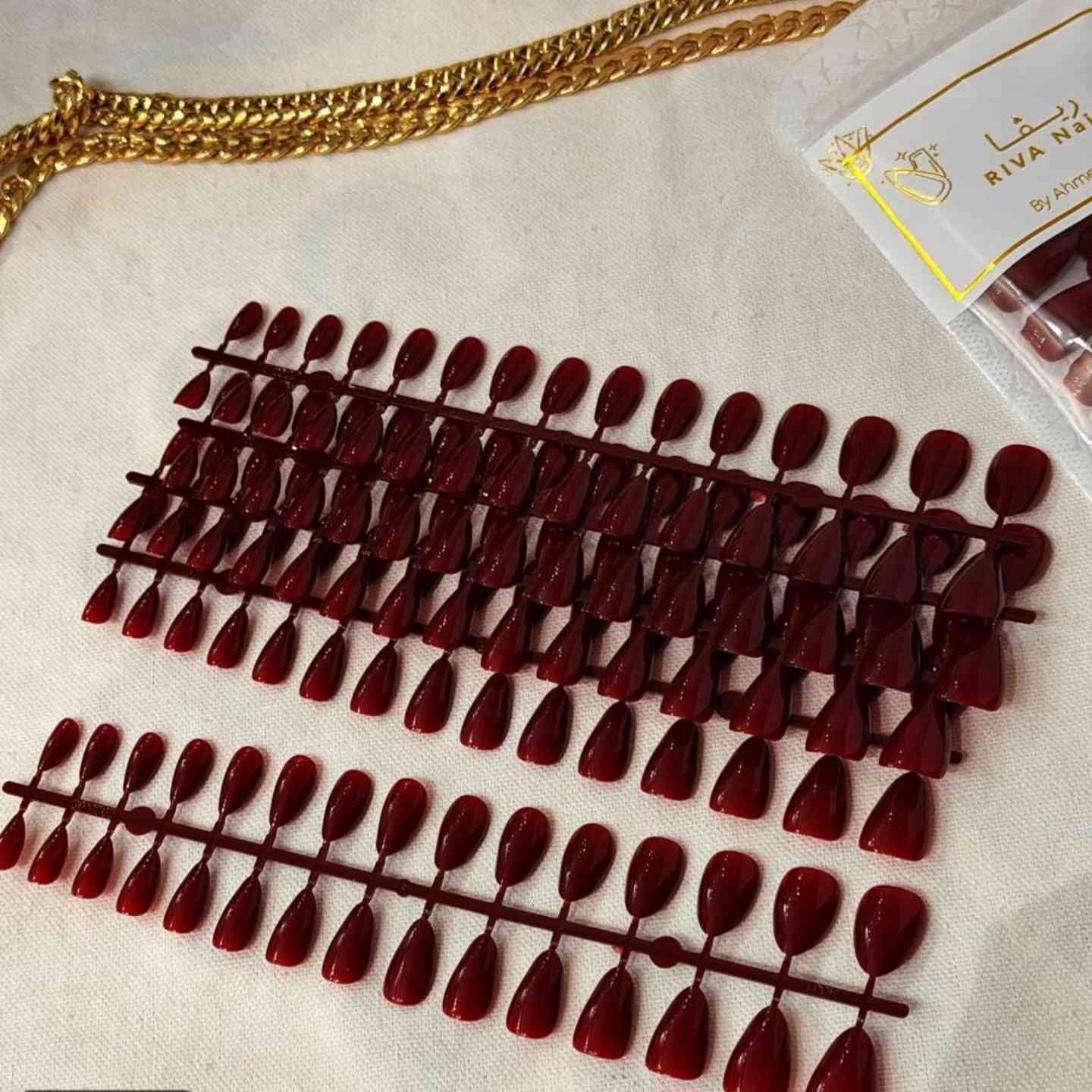 #اظافر #اكريلك #ماركه ايفا 
فول كوالتي 
سعر مسطره 3000
قطعتين 5000
توصيل بسمايا 1000
توصيل بغداد 4000
#اكسبلور_explore #الجميع


**إذا كنت صاحب هذا الإعلان وتريد حذفه لأي سبب، رجاءا أرسل رسالة إلى الدعم الفني**