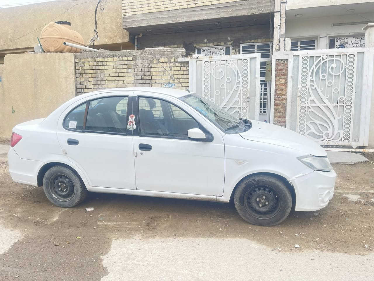 السلام عليكم ساينا موديل ٢٠٢٠بسمي رقم  انكليزي بغداد مبدل جاملغ الايمن البنيد بي رش السعر ٦٠ او مراوس حسب القناعة كير محرك شواصي مكفول مكاني بغداد الرئاسة


**إذا كنت صاحب هذا الإعلان وتريد حذفه لأي سبب، رجاءا أرسل رسالة إلى الدعم الفني**