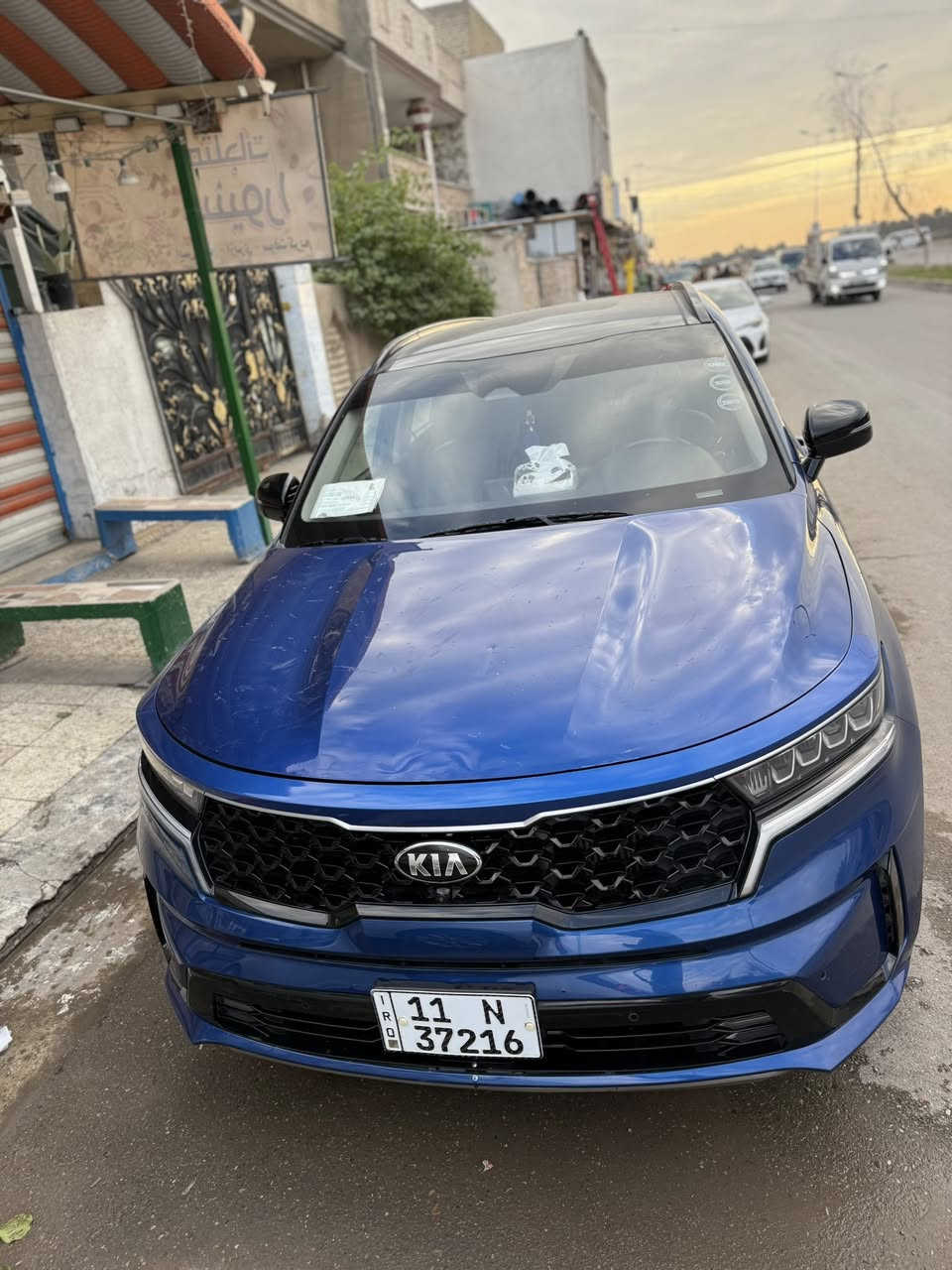 السلام عليكم للبيع سورينتو 2021 أمريكي فول مواصفات السيارة فول رقم بغداد ماشي 57 ميل
بصمة بنوراما كشنات جلد و كهرباء و تدفئة و تبريد و كامرة خلفية و رادار امامي و حساسات امامية خلفية و صندوق كهرباء سيارة فول 

حادثها جاملغ  فقط ايرباك استيرن و دشبول باقي سيارة مكفولة 

مكان السيارة بغداد 

رقم الهاتف ***********
