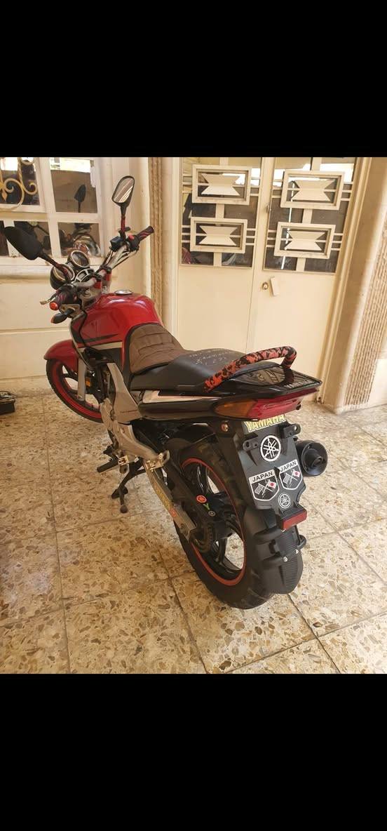 ياماها ybr250 2010 للبيع مال رمبة نازلة من بيت صاروخ
مكينة و كير ما لايحتها صبانة دهن كله لكي مولي و موتل  الله شاهد

ما يوم قصرت وياها لان اني جناي إداري حاجتي

تأخذها تنام عليها بعد ما تفكر بغيرها 

كله جديد و بحالة الوكالة كلها شغالة دشبول بك لايت دبل إشارة 

رون عداد سرعة كيج بانزين 

سرعة 160 تسارع مو طبيعي يعني تطيك سرعة مال سيارة 

نوزل اقتصادية كلش 

راديتر تبريد دهن يعني انسى الحماوة 

دراجة قوية تفيد للدلفري او تروح و تجي بيها اماكن بعيدة 

تتحمل أقسى الضروف 

بالحقيقه احلى بعد الصور ضالمتها 

السعر مليون ونص وبيها مجال بسيط 

مكاني بغداد


**إذا كنت صاحب هذا الإعلان وتريد حذفه لأي سبب، رجاءا أرسل رسالة إلى الدعم الفني**