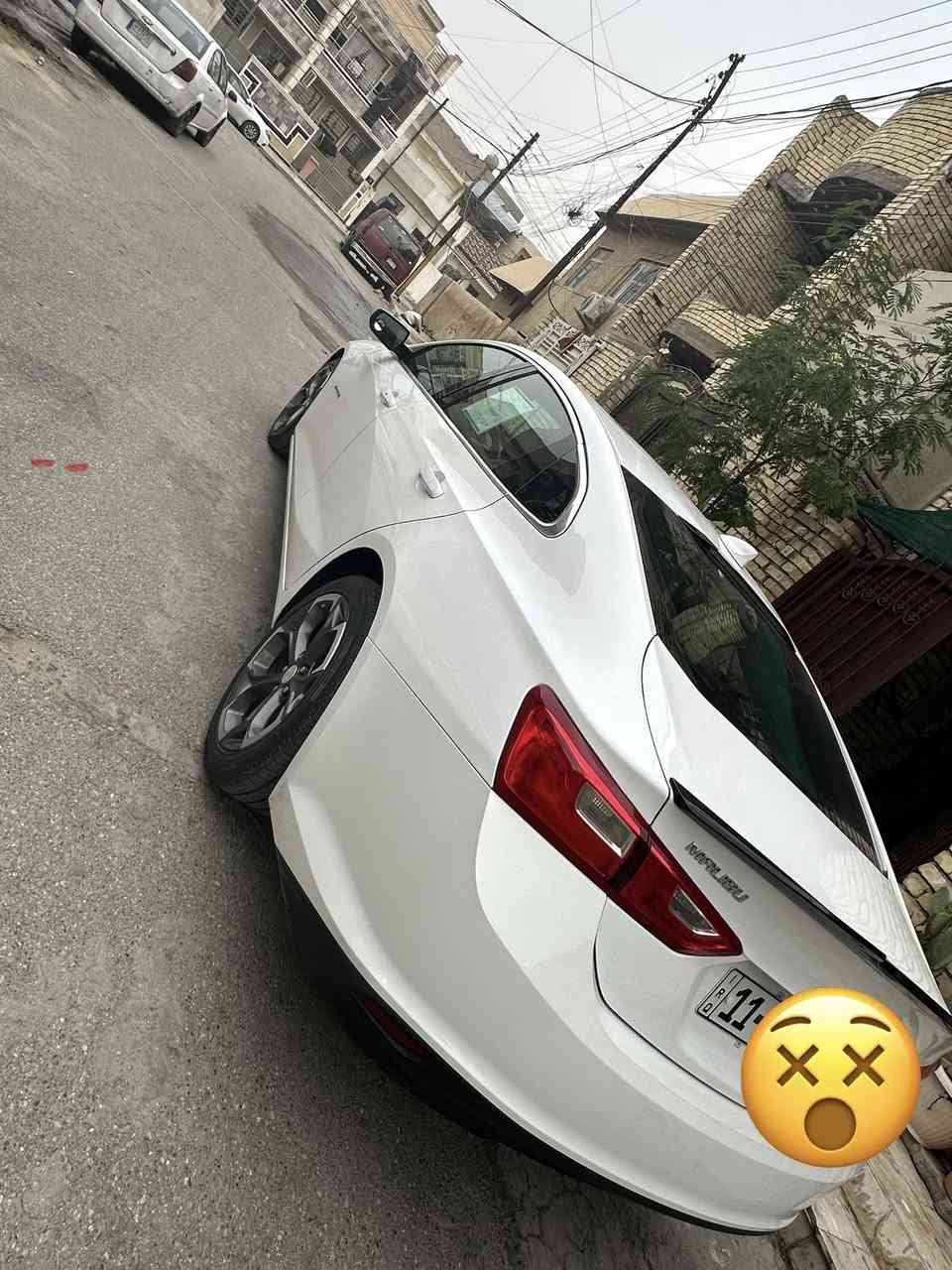 ‎السلام عليكم
‎للبيع او مراوس 🖐🏻🖐🏻 ماليبو2023 / LT2 فول مواصفات فول
سنوية ورقم وهزه جديد ب اسمي 
‎لون ابيض 
‎
الضرر //  مياة امطار / كير + ظفيرة مال كصه شرط الفحص 

‏‎رقم بغداد /  تحويل مباشر
السياره غير الدهن الاصلي والبانزين المحسن مينحطلها امانة الله 
‏‎المواصفات 
 بصمه ابواب + جنطه
فتحه بانوراما محرك 1500 توربو 
مانع انزلاق 
تشغيل عن بعد
لدات اماميه نهاري 
كشنات تدفئه + كهرباء 
تبريد مناخين منفصل SYNC
تبريد قطعتين امامي خلفي 
شاشه كبيره تدعم 📲Android Auto/car play
‏‎خرائط Gps📌
‏‎كامره خلفيه 📷
‏‎كروز مثبت سرعه
‏‎شاشة ضبط واعطال بل دشبول
‏‎منافذ USP/ 12V /Tip C
‏‎مانع انزلاق ⛔️
‏‎حساس اطارات
‏‎4 دسك/ Abs
‎ويل كب حجم 18
‎السعر143 وبيه مجال بسيط
تواصل/***********
