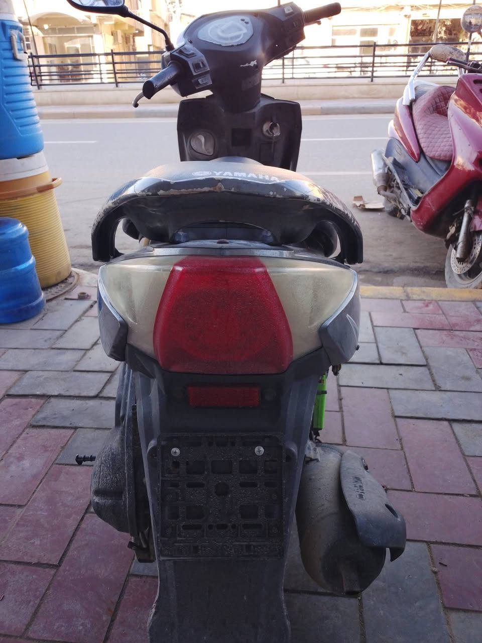 سيام  GT
نكره سلف شرط  النعومه 
 دبلات امامي خلفي جدد تخم تاير جديد قفل جنطه كهربائي
مفتوحه مره وحده شرط النعومه ولمشي
كامله  كل كهرباياتهه  مابيهه اي نقص بس زوج ترايش
كربلا قرب مستشفه زين العابدين 
300 وبيه مجال بصيط ***********
