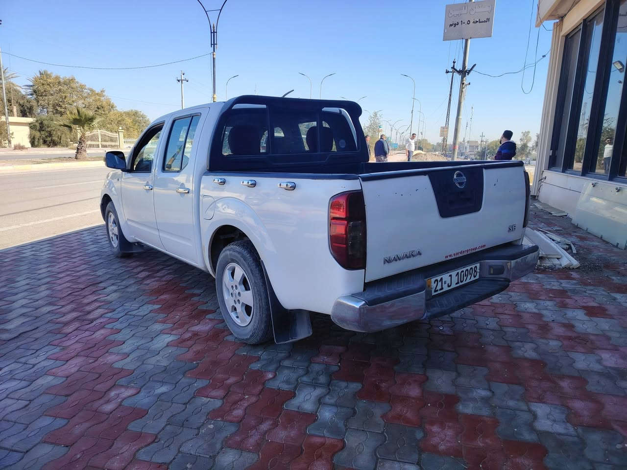 السلام عليكم ورحمة الله وبركاته.... نيفاره موديل 2009 للبيع رقم اسليمانيه الجديد سنويه لحد 2030 كير مكينه مكفول تخم تأير تخم ويل صدر أمامي خلفي جديد داخل دوشمه كامله السيارة جاهزه من كلشي العنوان خانقين ***********
