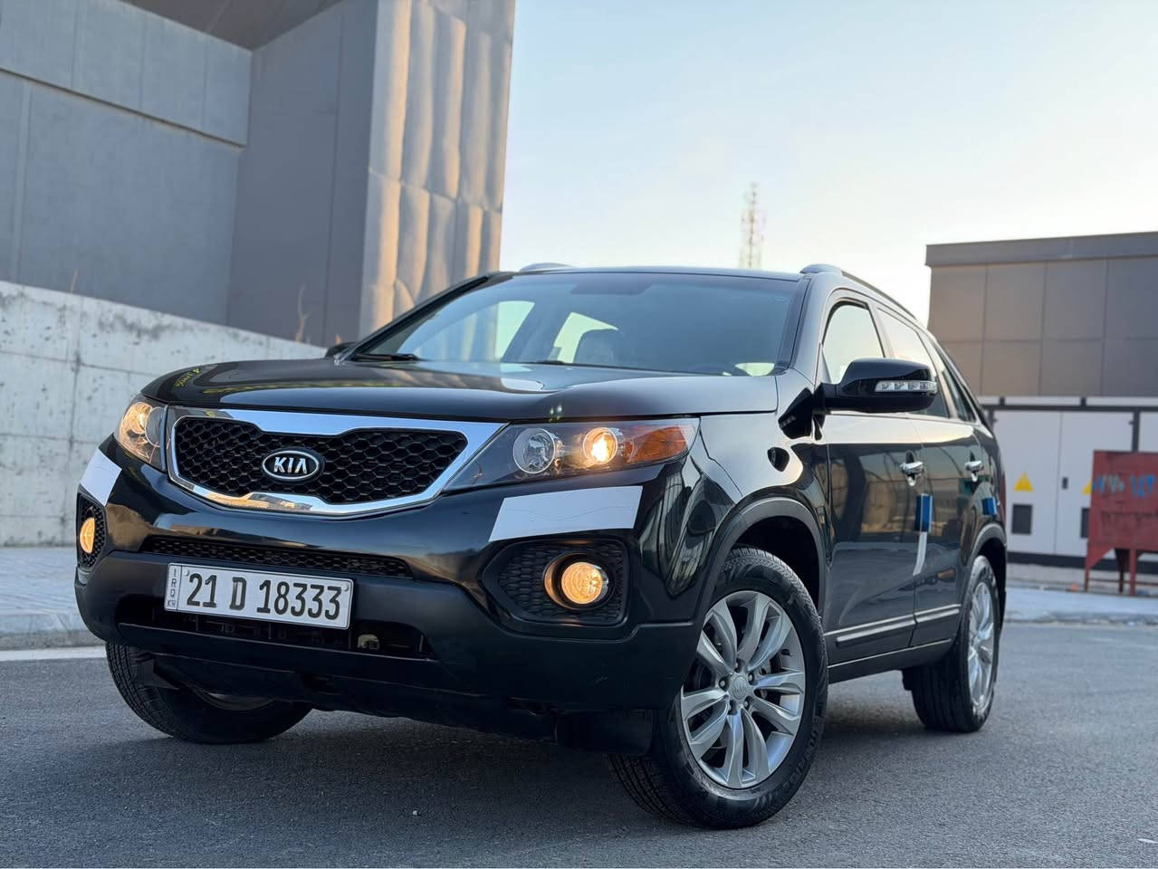 للبيع سورنتو خليجي موديل 2012 مواصفات كويتي 8 ايرباك تحكمات شاشه وكاميرا ويل كب الجبير مع تخم تاير 3قطع تبريد 7 راكب تبريد مركزي يدات نيكل مريات شفط ارقام وسنويه كله جديد مكفوله من الصبغ مكانين بارد مكانها السليمانيه
السعر 136 سعر مناسب جدا ومجال بسيط للشراي
*********** السليمانية, العراق
