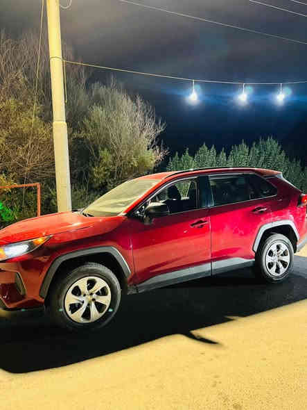 Rav4/2020
سلام علكم

تويوتا رافور بو فروتنئ

2020LE

2قطعه صبغ +چاملوغ بغ امريكا

په ره شوت به س په رده

86000km/يا چوى

رقم و سنوي جديد 

شرط تحويل يان وكالة

طغم تايرات جديد 

سعر/190ومجال

رقم/***********
