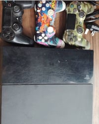 بلاي 4 • ٣ يدات • فات اونلاين