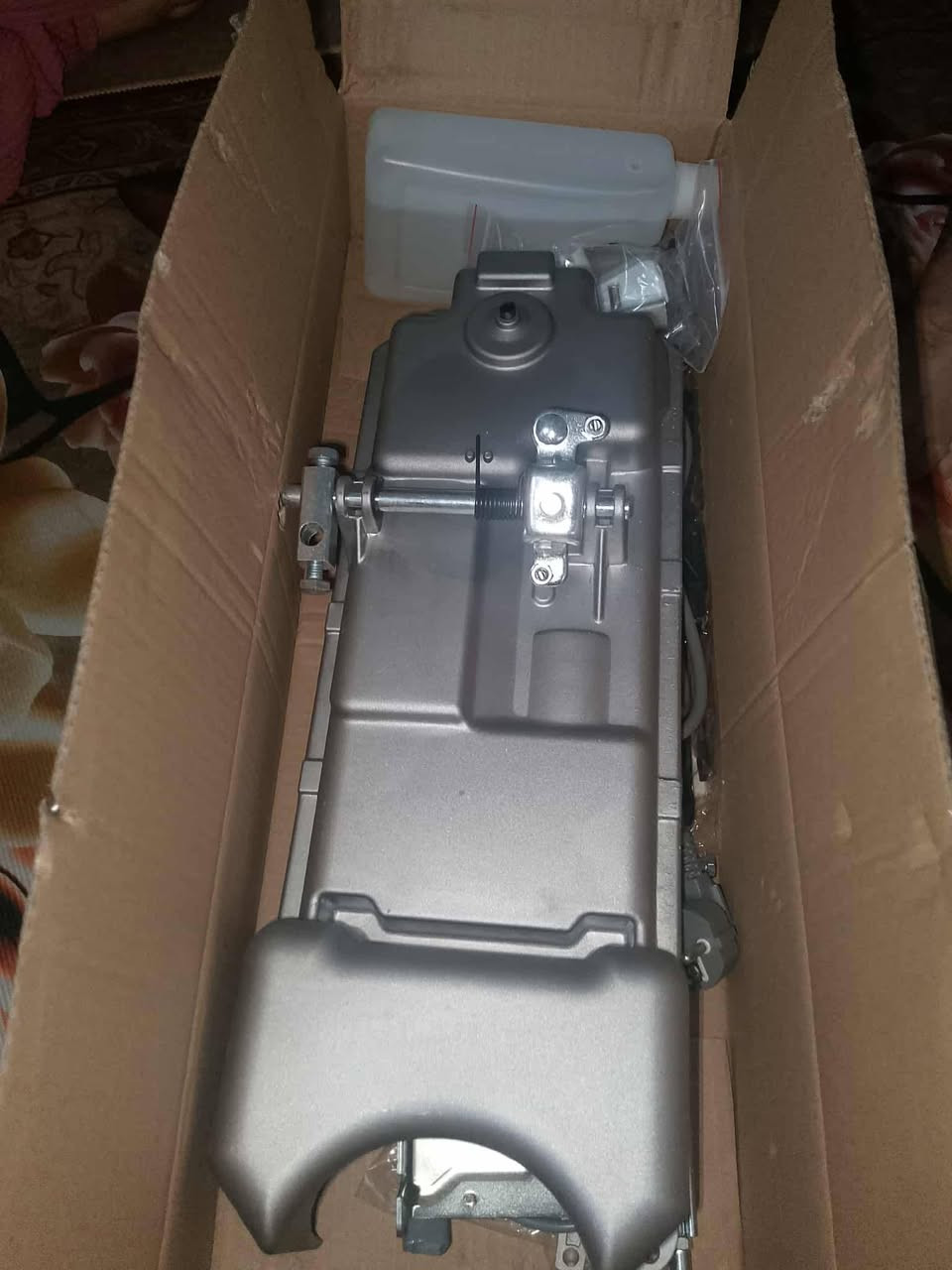 مكينة خياطة صناعية(JAGK F5) جديدة بعدها بل كارتون مامستعملة لو دقيقة ومابيهة كل نقص كاملة من الابرة الحد الميز مالتها.تستعمل لجميع انواع الخياطة الخفيفة والمتوسطة والثقيلة.+ميز كوي الملابس هم كذالك بعدة جديد مامستعمل ،ثنينهن سعرهن 350 ألف قفل بدون معاملة رجآ .🩵
محافظة ديالئ
رقم الهاتف/***********
متواجد ع خاص
