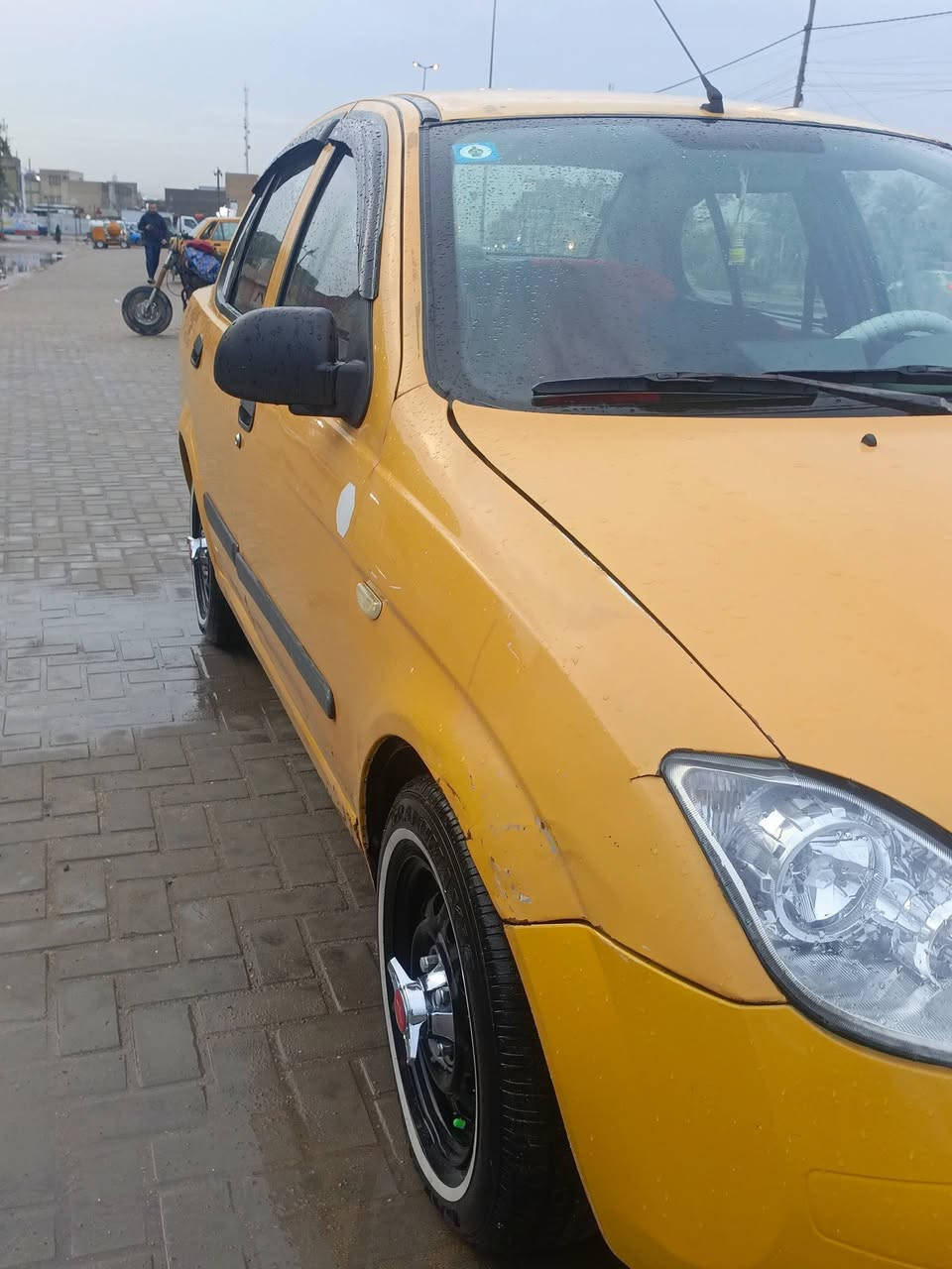 معروض طيبه للبيع موديل 2015 سيارة شوفت عينك كير مكفول مكينه بيها تبخير حادثها جاملغ امامي بس  سنويه  بأسمي هزة جديدة مكاني بغداد حي الجهاد *********** سعر 35 وبيها مجال حك الجيه
