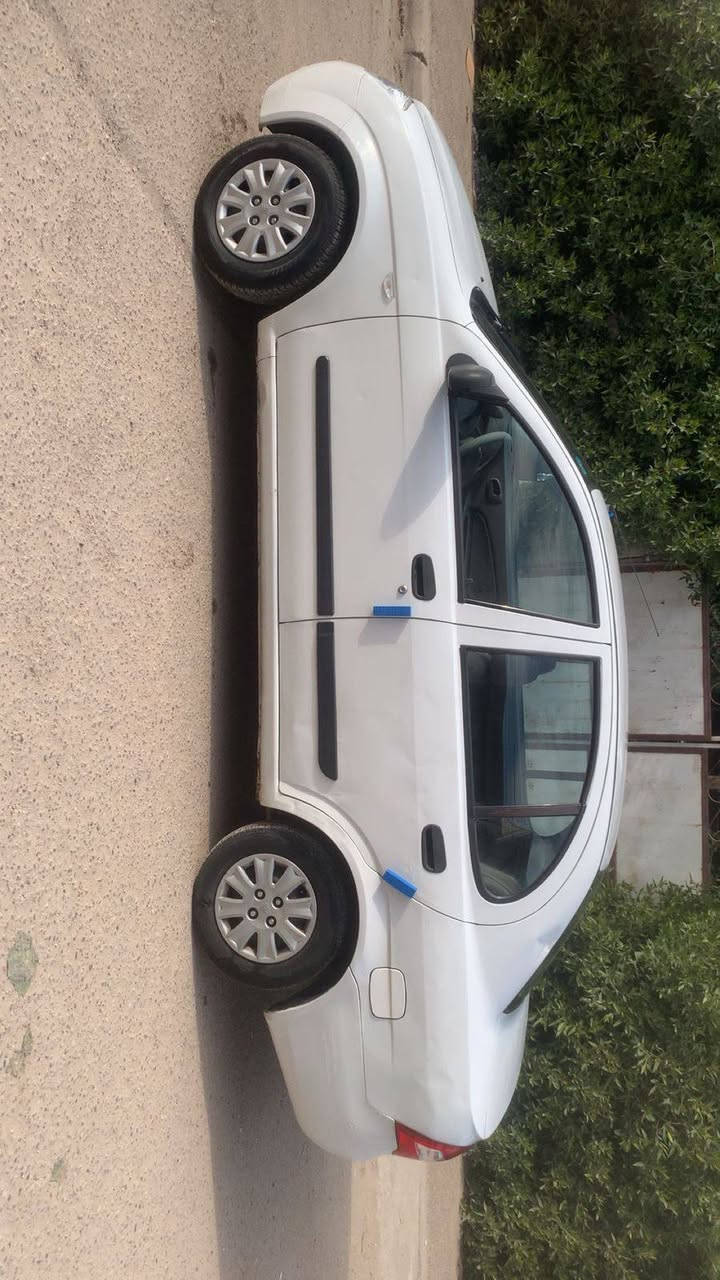 تايبه 2013 خصوص سياره حلوه وجاهزة ماشيه 100 سنويه جديد رقم دولي هزه جديده مكينه وكير مكفولا تخم تاير سياره مال جناي الاتصال *********** او *********** غير متواجد عله الفيس
