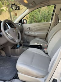 للبيع نيسان سني هندي موديل 22 اربيل باسمي ماشية 62 الف مكفولة من الصبغ...