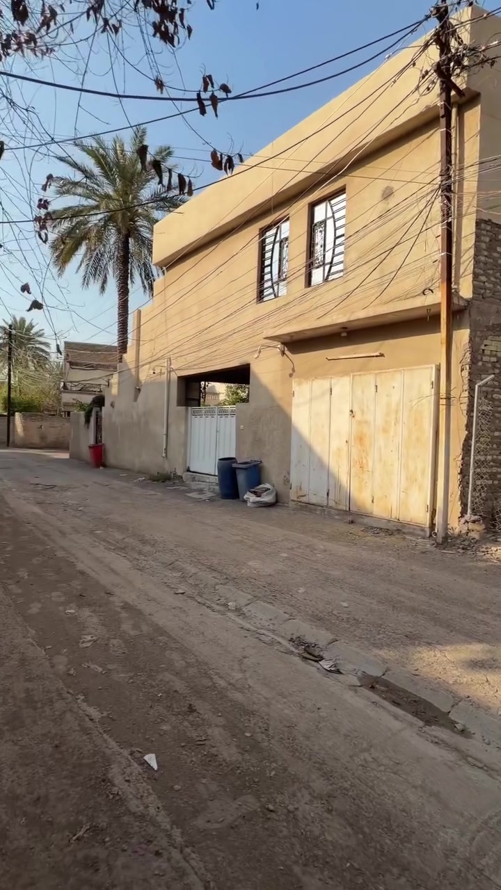 قطعة ارض للبيع / سبع ابكار قرب مدرسة زمزم
المساحة ١٣٠ متر / الواجهة ٨ ونص متر

السعر ٤٢٢ مليون 
واتس اب ***********
واتس اب ***********
#baghdad #اعظميه #قطعه #GL #كريعات #صليخ #iraq #explore #
