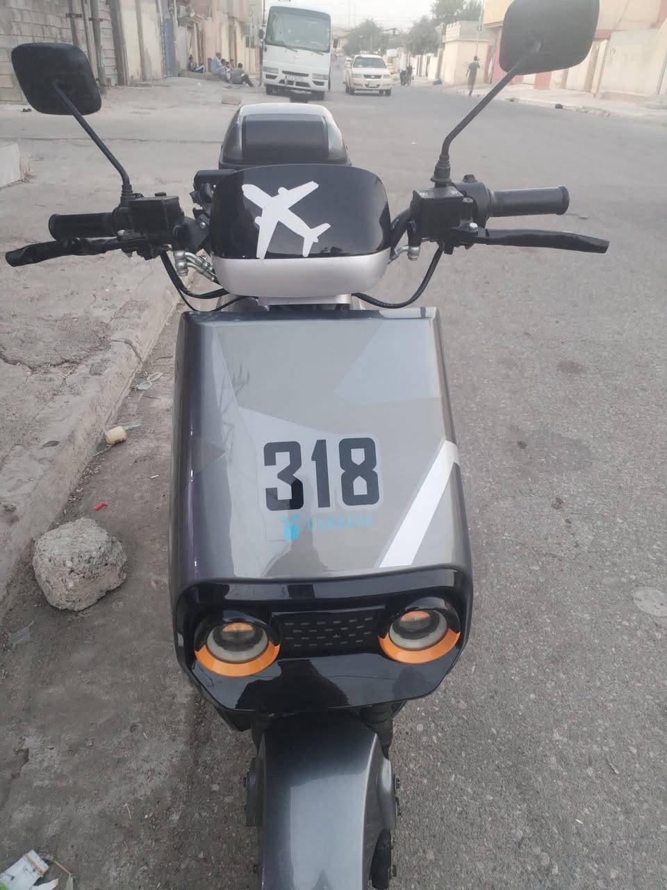 مطور نضيف وشرط 318 ابيع شرط السعر 650 وبي مجال بيسط رجا البايع شاري اعبر المنشور لان  ما متوازي على البيع***********
