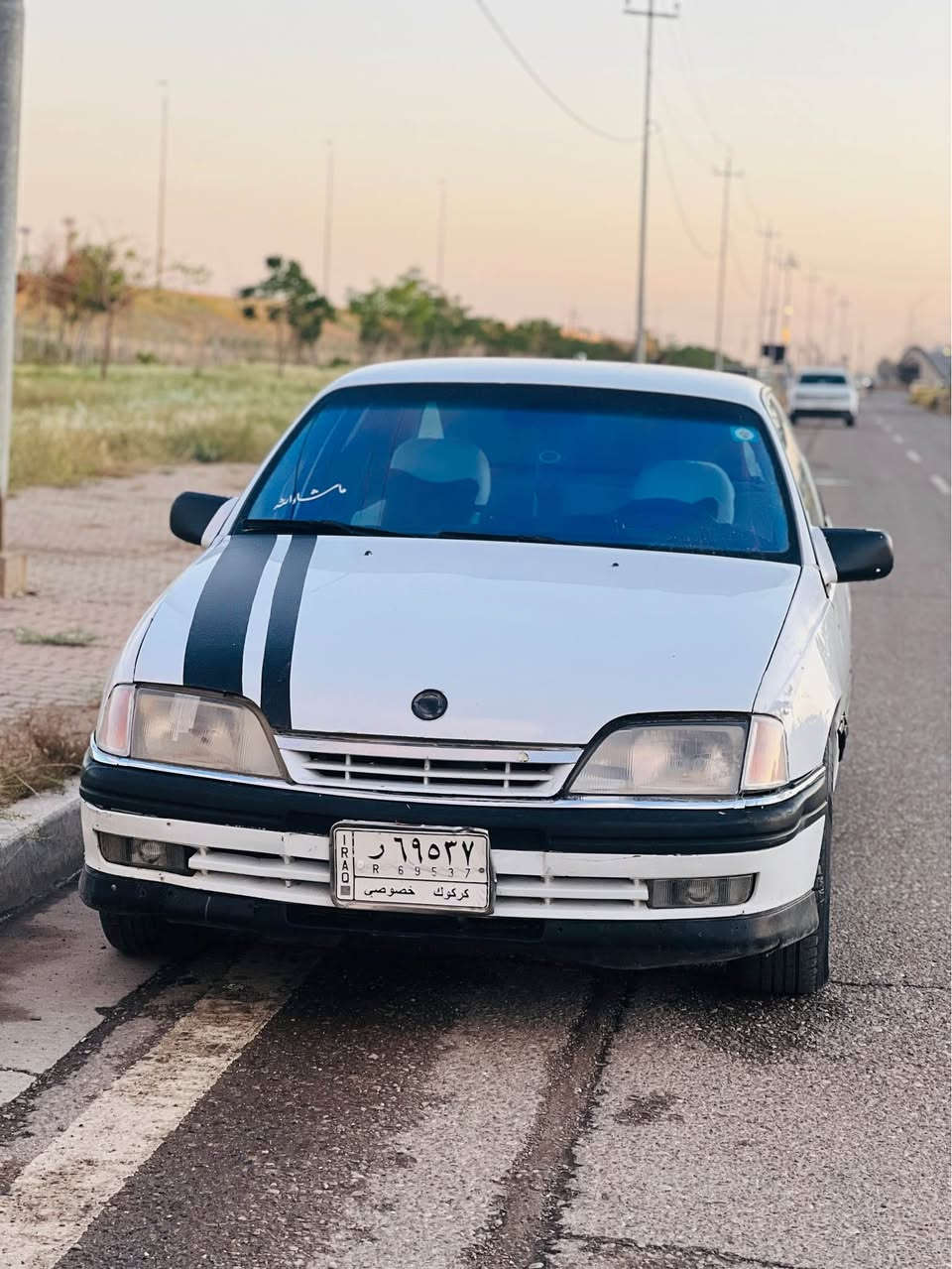 ئؤپل ئؤ ميگا 1992 شه ش پيستؤن مه كينه به ته 3000 ئؤتوماتيك گيرمه كينه ى به شرت سه نوى تا2029تا زه يه كارتى به نزينى هه يه كا ره باى كامل به شه رت گشتگيانى به شه رت جركى تيا نيه ما لى دؤسته پيشو دواى كه پيسه جوار تا يه ى لؤك ژم ***********زم *********** شمشمل, السليمانية
