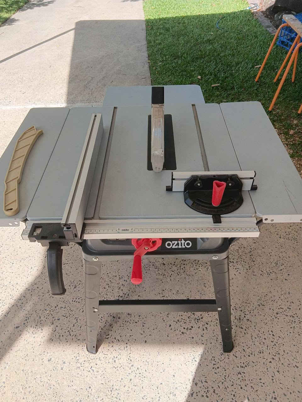 للنجارين وأصحاب الورش والفنيين

تعبت من العدد اللي تخرب بسرعة؟
نوفر لك عدد يدوية أصلية 100%
✔️ جودة عالية
✔️ تتحمل الشغل الثقيل
✔️ أسعار منافسة
💟 4 الالف أجور التوصيل 🚨 لكل العراق

في حال طلب 5  مواد التوصيل مجانا 🔥💥💥
مجموعة من العدد اليدوية ⚒️ المنزلية والصناعية ✅
يفضل مشاهده الصور بالكامل لتحقيق فائده اكثر للزبون ✅ 
توصيل متوفر لجميع المحافظات 
📲 اطلب الآن عبر الماسنجر أو واتساب
📞 ***********
⏰ الكمية محدودة
