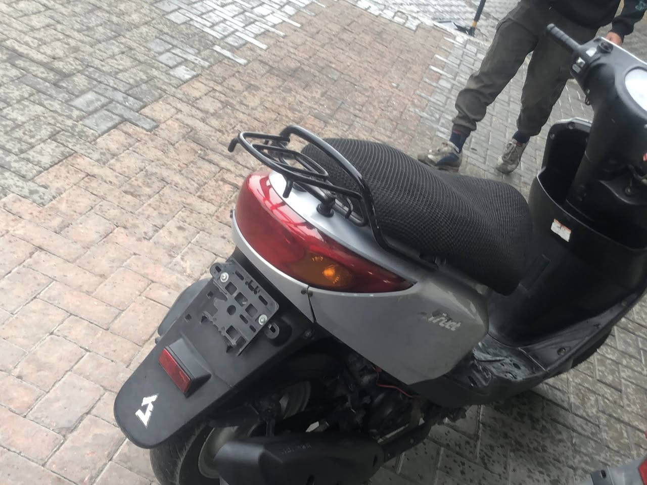 سلام عليكم دراجه اكزز لبيع دراجه حلوه مكينه 
كفرات شوفت عينك سعر 750 وبيها مجال مكاني بغداد الحريه رقم ***********
