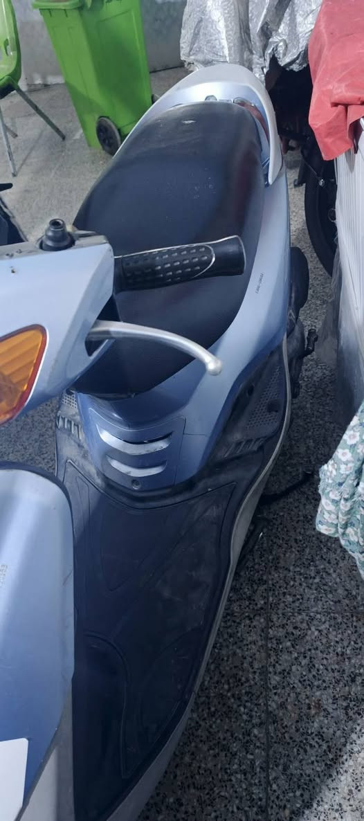 بريز للبيع
مكينة بلاد  مملعوب بيها  شرط متنسمع كابريتر بلاد  كهربائيات كاملة 
نكرة كل وقت دراجه نضيفه كفرات ختم واحد  650 وبيها مجال مدينه الصدر ***********
