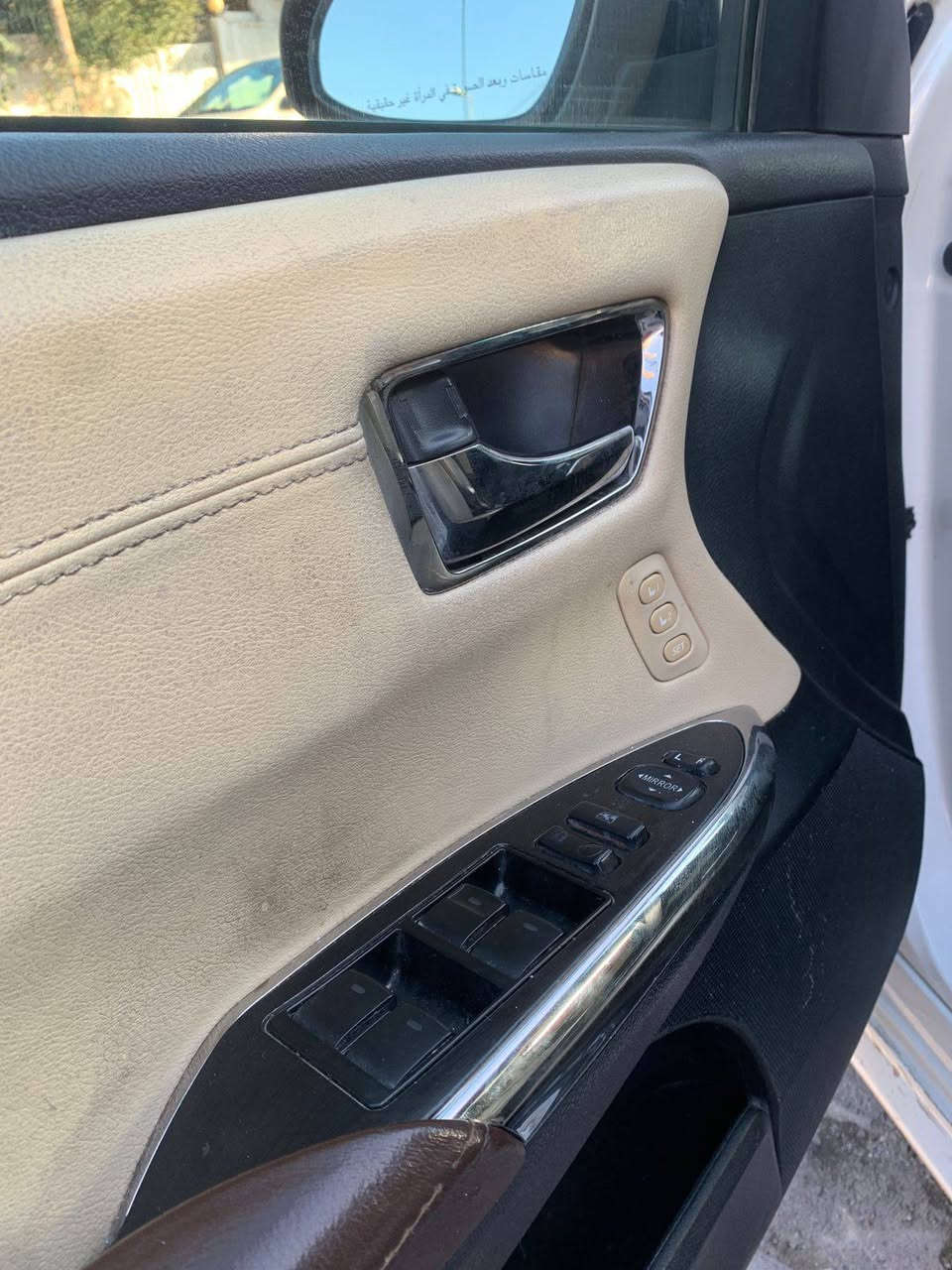 ئەفلون خلیجي2015 
مواسفات لیمتید فوول
کلین تایتل
بێ سبوغ نەرمە تەزرەی هەیە 
ڕۆیشتن 170 km 
مەکینە V6
رقم/ اربیل
نرخ /198 ورقە
تەنها فرۆشتن گۆڕینەوە ناکا
مکان / اربیل
*********** واتساب
*********** واتساب أربيل, العراق
