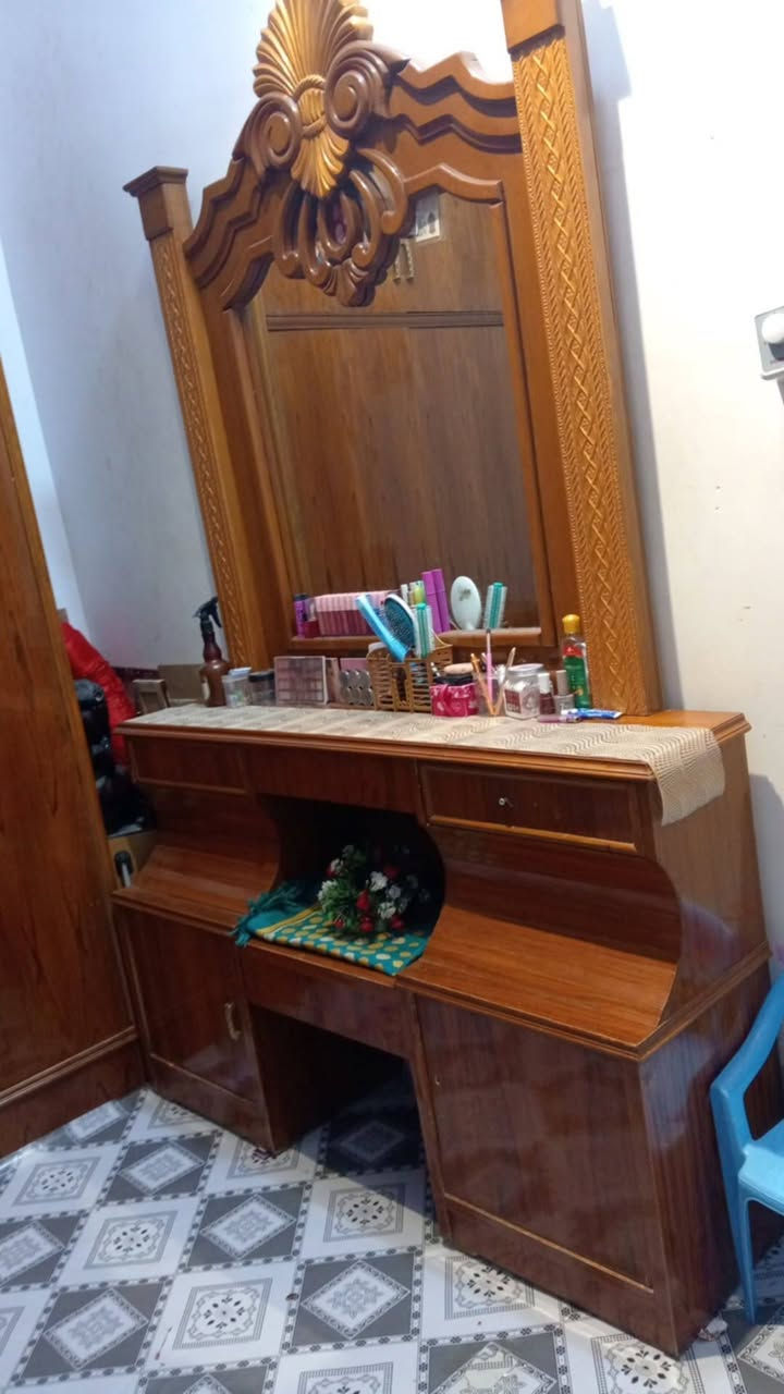 سلام عليكم
الغرفه خشاب صاج
للبيع السعر 900
وبيها مجال


**إذا كنت صاحب هذا الإعلان وتريد حذفه لأي سبب، رجاءا أرسل رسالة إلى الدعم الفني**