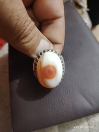 قيمه • اخذه