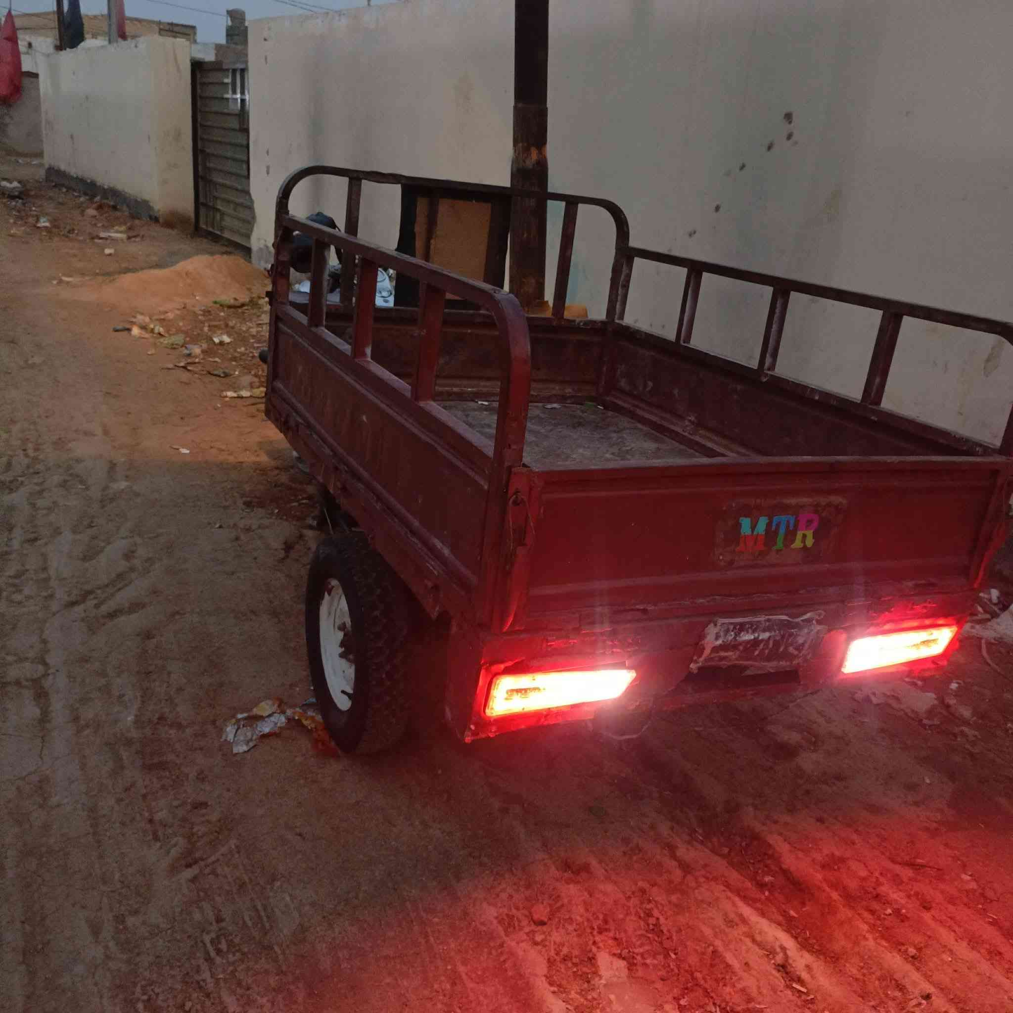 السلام عليكم شباب هاي ستوته امتيار للبيع اي واحد يريد انا خادم موديل 2010 بالشاميه ستوته اغراضها كلها جدت الله شاهد ورسوله الي يريدها راح اخلي رقمي ***********
