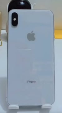 ايفون اكس اس ماكس • ٢٥٦ • بصمه وفلاش واقف