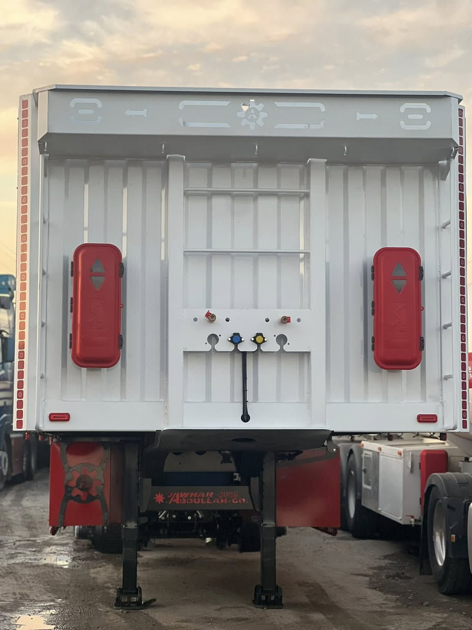 للبيع عربانة فلات نوع عبدالله جوهر 

موديل 2026 زيرو

4/ دنكير دبل تاير 

موجود في معرض عادل 

عنوان كركوك مقابل جسر حزيران 

***********
