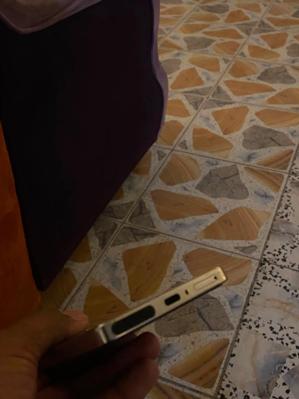 سلام عليكم جهاز تكنو  تكنو كامون 30 برو 5G (Tecno
الجهاز ممفتوح ولا امبدل بي ولا قطعه جديد استخدام بيت
ذكره ٢٥٦رام ١٢
شاشه ١٤٤ افريم جهاز امفول سعر٣٠٠ وبي مجال 
وتساب ***********
