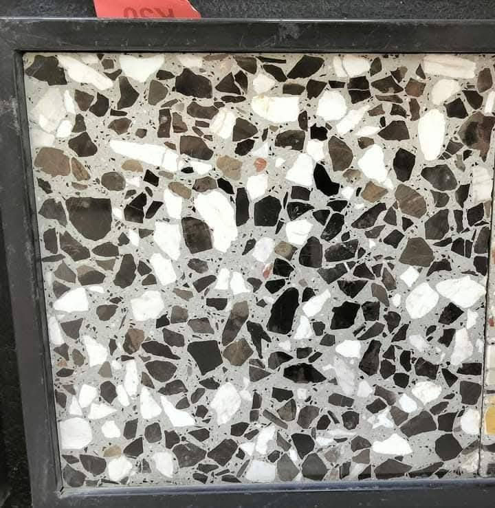 #معرض #ومخزن #كاشي #الجوادين 
‏ ‏￼￼ وصلتنيه عروضات جديدا من #الكاشي_بغداد 
 #الانتاج #مكبس #أوتماتيك 
‏مواد فحص درجة أولى ￼￼
#كاشي- #بغدادالعراق
 ‏ ‏مواد درجة أولى
قياس #كاشي40‎*40
#الجميع   
⬅️ملاحظة يوجد خدمة توصيل لكل المحافظات 
🦾🦾🦾
#العنوان #كربلاء‏ _حي #الميلاد _شارع الفاصل بين مجمع الدرة وحي الوفاء (مجاور ماركت التوت)
للحجز والاستفسار مراسلة الصفحة أو الاتصال على الارقام  موجود #واتساب 
 ***********
***********
