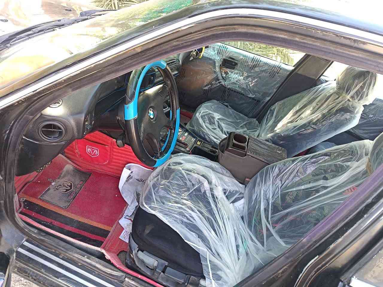 السلام عليكم للبيع  BWM 525
موديل 90 
رقم بغداد الإنكليزي
 بسمي سنويه 2030
هزة جديده
مشروع وطني 
سياره خير من الله
صدر امامي جديد
دوشمه ارضيه جلد
دوشمه كشنات
سعر 36 وبيهة مجال 
رقم لهاتف ***********
