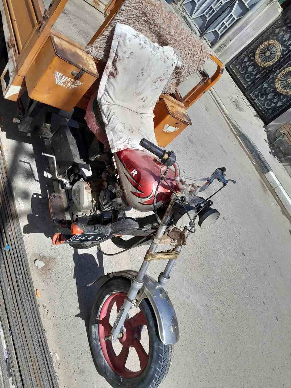 السلام عليكم ستوته للبيع ادوات السعر ٦٥٠ وبيه مجال مكاني البصره دور الشرطه ***********
