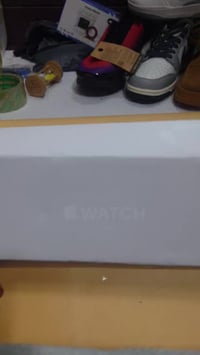 ساعة ابل • فيديو