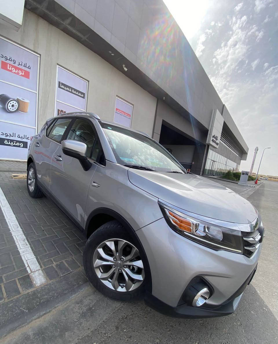 GAC GS3 200t 
2023 
خليجي 
اربعه سلندر تيربو 
فول مواصفات 
تبريد قطعتين وفتحه وكشنات جلد 
ماشية : 38 وقابله الى زيادة 
كفاله السياره 
مرقمه بصره بأسمي تحويل ثاني يوم
سنويتها لل 2030 
السيارة دهنها من الوكاله وبانزينها كله محسن .
السعر 138 وبيها مجال بسيط شراي يتصل 
*********** البصرة, العراق
