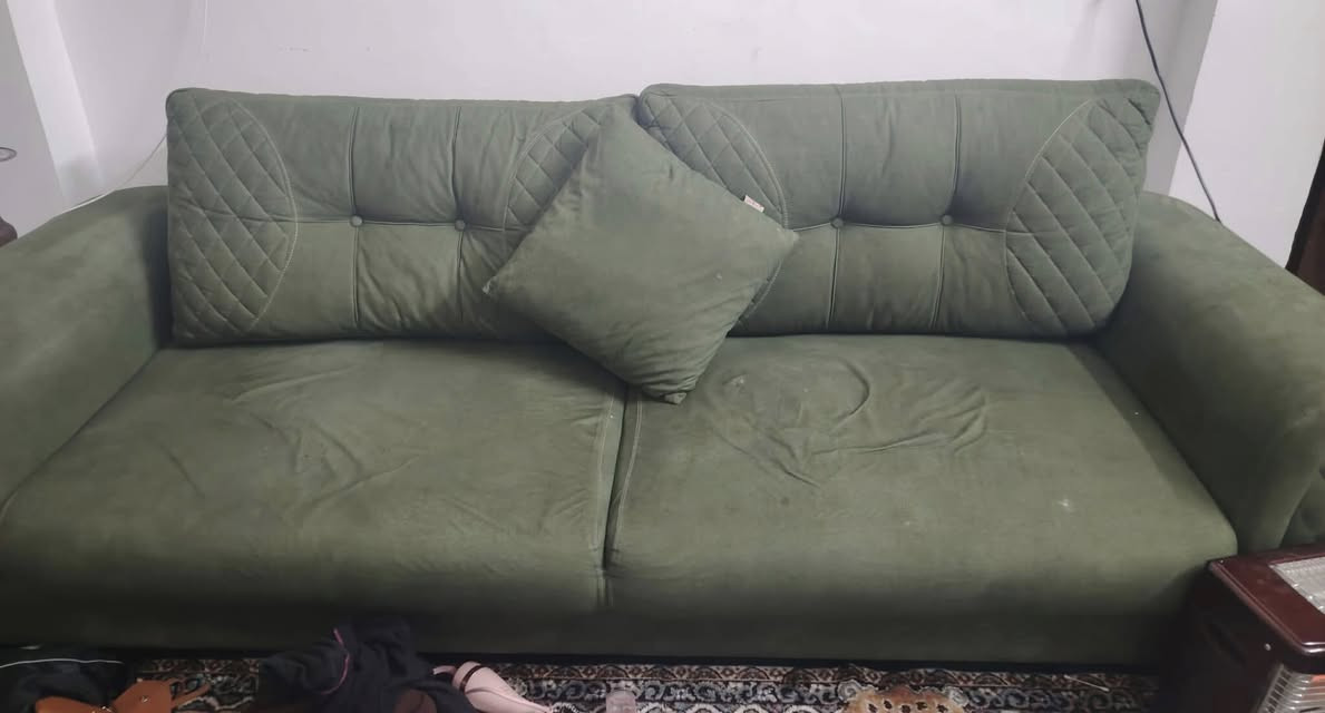 #بيع_مستعجل📌👇🏻
تخم تركي (٨) مقاعد يصير سرير مثل الصور💯
العنوان #بغداد_الاسكان📍للمزيد مراسلتي👍✅


**إذا كنت صاحب هذا الإعلان وتريد حذفه لأي سبب، رجاءا أرسل رسالة إلى الدعم الفني**