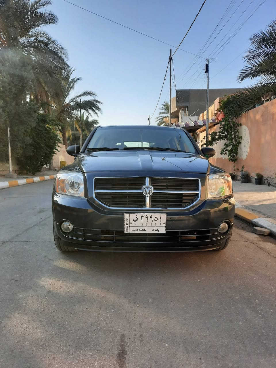 دوج كاليبر ٢٠٠٧ مكينه الفين
مكينه وكير وتبريد مكفول
حداديه شرط جديد 
شاشه مع كاميرا 
تخم تاير
سيارة للجناي متعوب عليها
بيها مكانات صبغ  ابيع عام بسبب جراد وموجدة صور قديمه بدون حادث ولا لغدولا اي شي بالبجم معجون بهلالات جاملغ صبغ عام ماعدا قمارة 
سنويه ل٢٠٢٧ راعيها يريد تحويل 
مكاني صويرة 
ب٦٣ وبيها مجال 
***********
