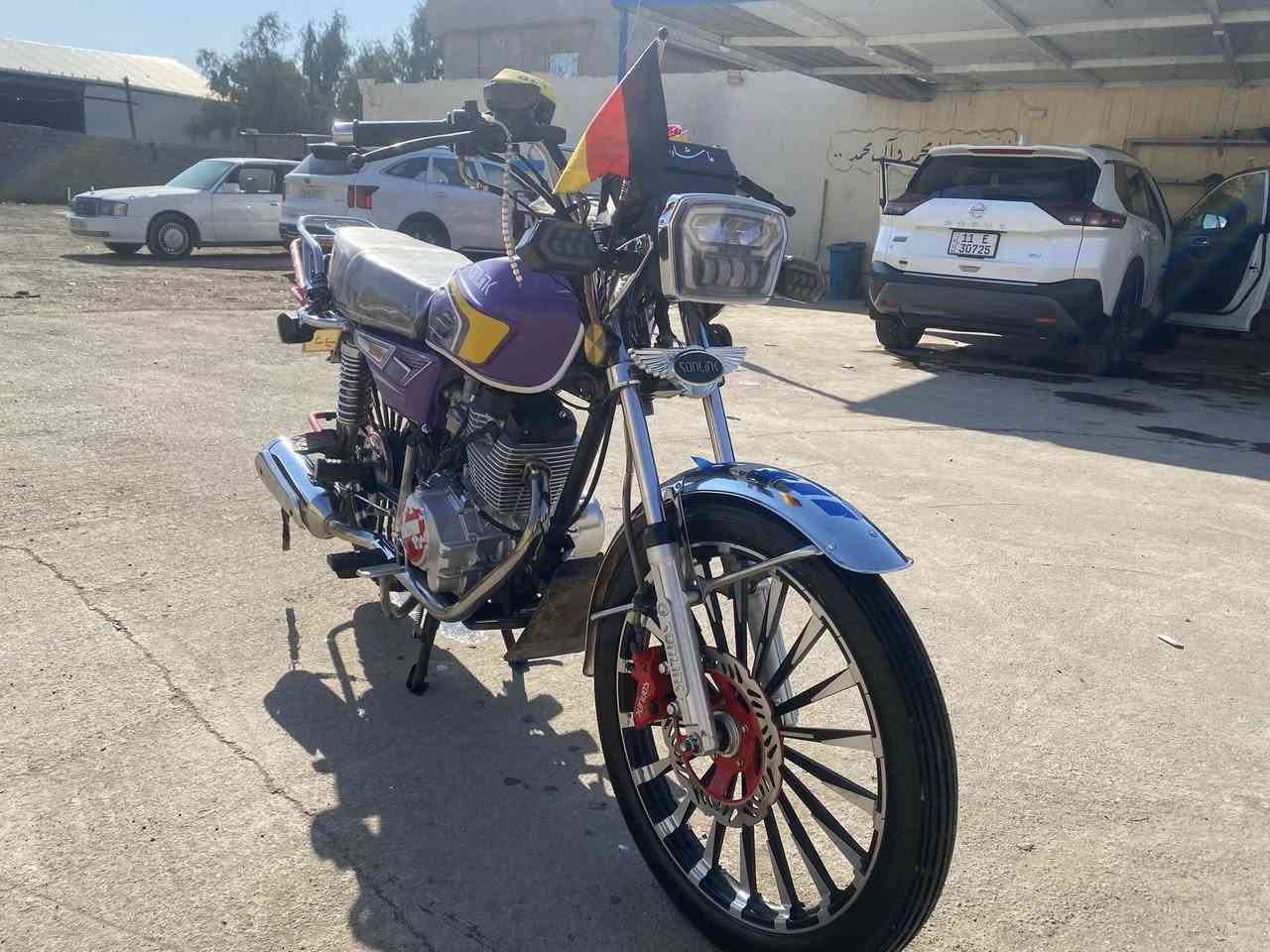 سلام عليكم شباب عندي سيفان موديل 24 شكل ل25مكينة 150للمراوس بسيفان 2024 واخذ فرق شعندك نزل مكاني شهربان الرقم ***********
