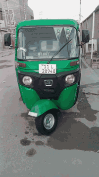 تكتك للبيع 20 السعر 7100 بيهه مجال تكتك نضيفه رقم و سنويه 07848314835