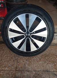 تخم ويل كب  حجم ١٧ بي تخم تاير جديد بيع او مرواس  موبايل ٠٧٨١٥٥٥٨٧٧١