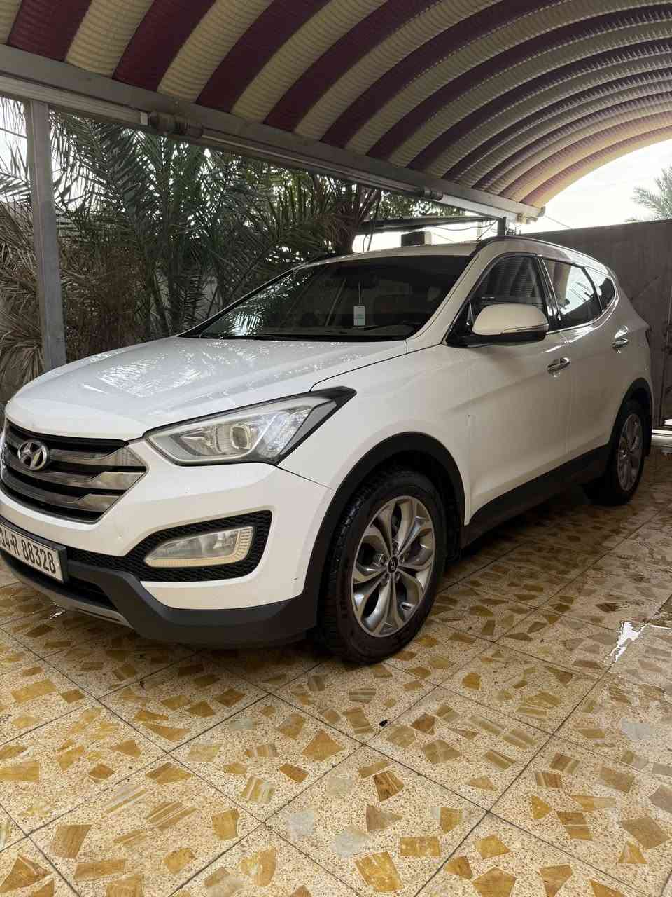 سنتافي 2015 خليجي رقم بصرة نكليزي  6 سلندر محرك جديد قبل فترة شديتة باقي التفاصيل ***********
