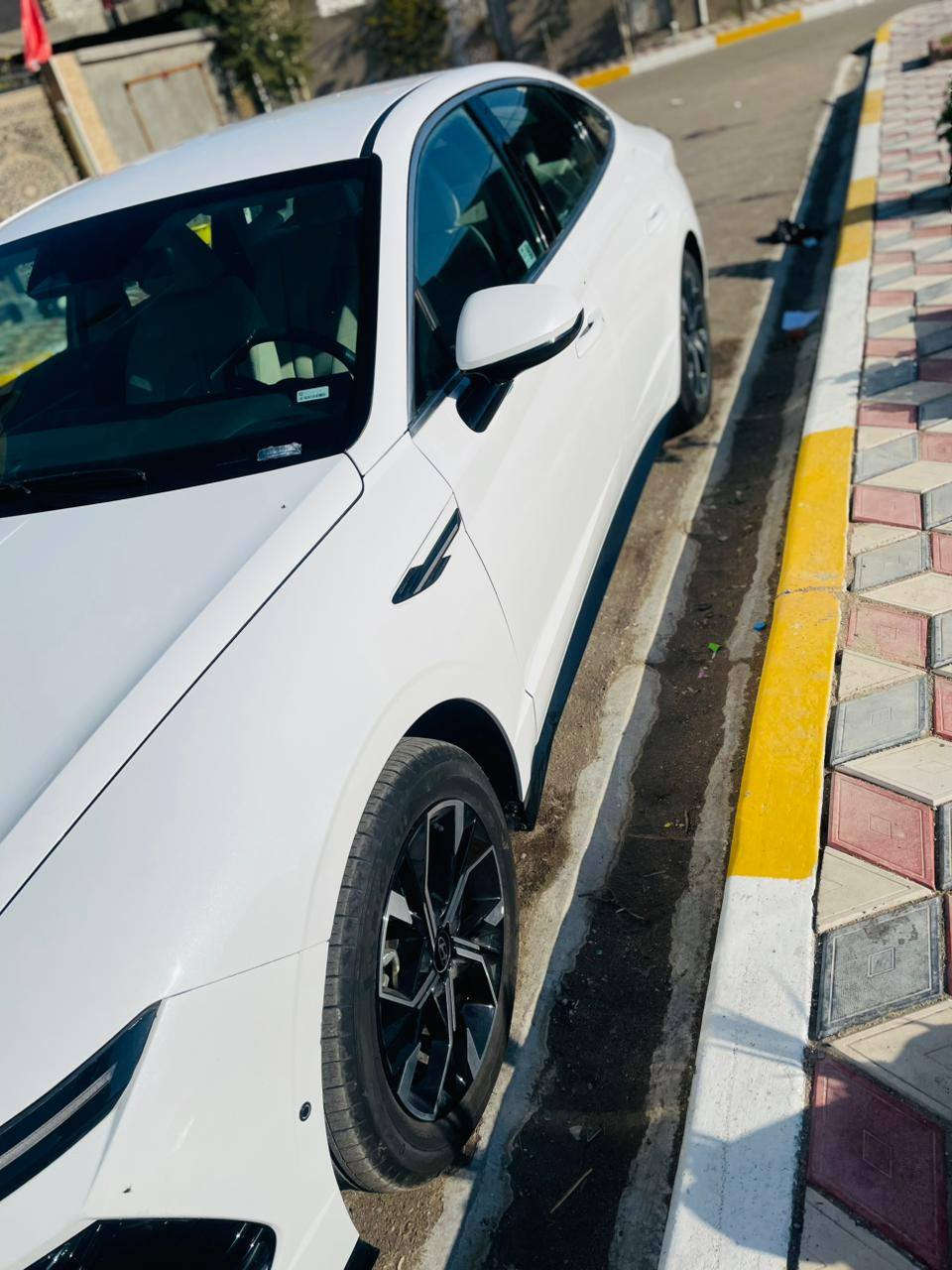 السلام عليكم
سوناتا موديل ٢٤ بيها قطعتين فقط جاملغ وباب السعر ١٧٥حرة بسمي بدون رقم للستفسار ***********
