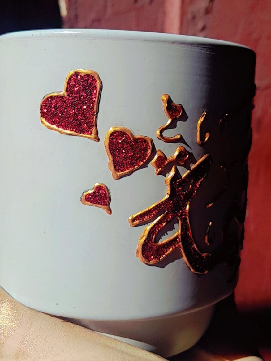 أميمة تعني: الأم الصغيرة أو الأم الحنون.
يدلّ على الحنان، العطف، والرعاية.
هو اسم عربي قديم وجميل وله طابع رقيق.
✨ من الشخصيات المشهورة:
أميمة بنت عبد المطلب: عمة النبي محمد ﷺ.
اسم أميمة يحمل معنى لطيف وأنثوي جدًا ❤🥰
Commande terminée ✔️ 
بول رسم والكتابة وتلوين حسب طلب ضد الماء والحرارة


**إذا كنت صاحب هذا الإعلان وتريد حذفه لأي سبب، رجاءا أرسل رسالة إلى الدعم الفني**