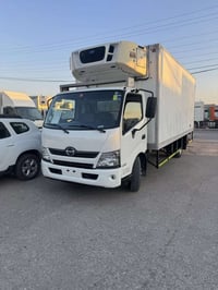 هـينو   916  ياباني موديل  2019 تايرات 17.5 منفصل  جيهاز  كارير  خليجي...