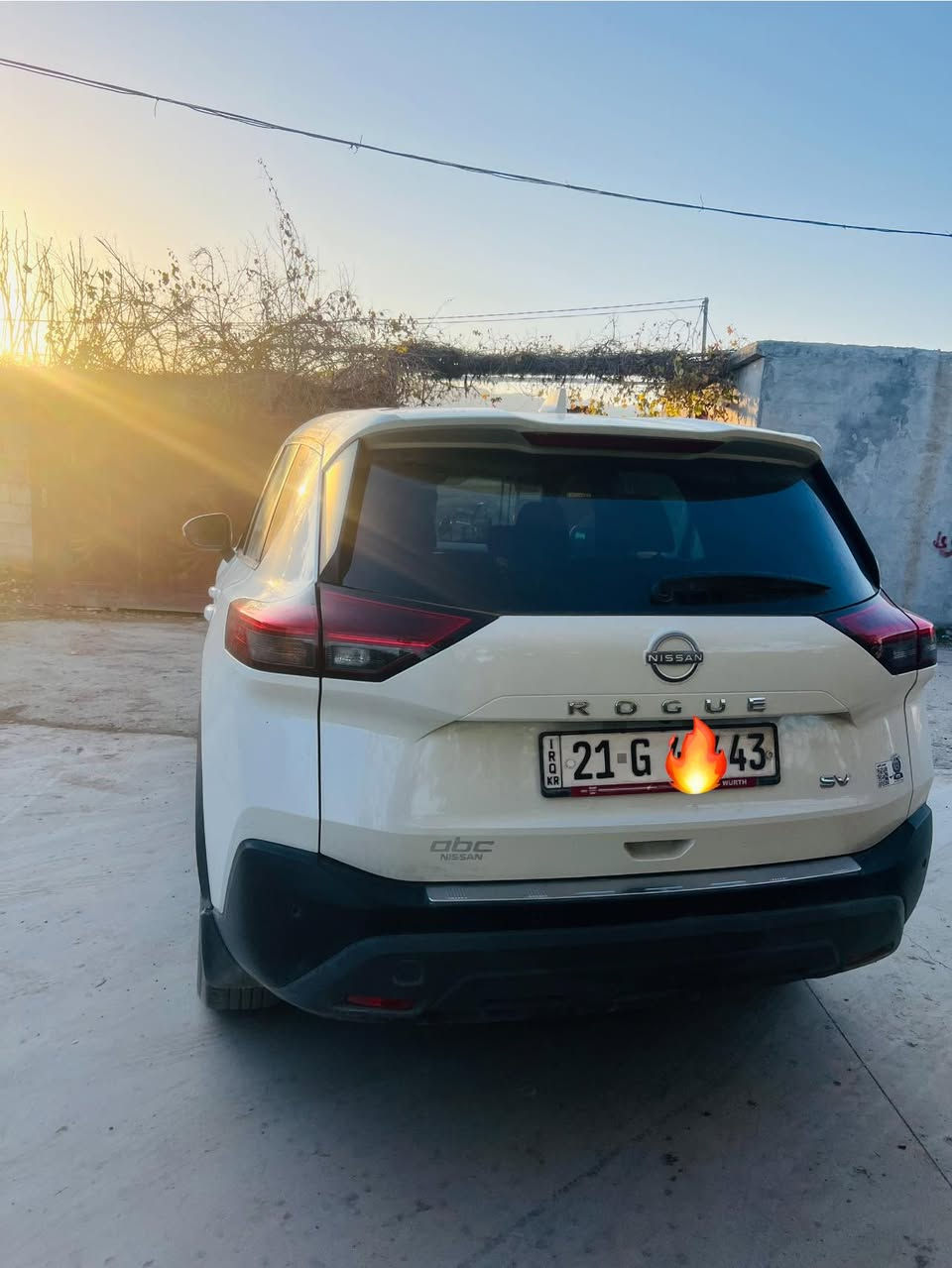 السلام عليكم
للبيع او مراوس حسب القناعه
 نيسان روج 2023 رقم سليمانية SV  1500 تيربو
فول تجي مواصفات خاصه بصمة + دخول ذكي؟
تشغيل عن بعد فول تحكم ستيرن قياده ذاتيه
تحديد مسار شفتات ستيرن مع تدفئه
بنوراما + كشنات جلد+ بردات خلفيه بلاد
اتو هولد اتو ستوب امامي خلفي
 والسايق كهربائي اشاير داخل المري
بعد بيها هواي مواصفات السيارة ماشيه20 ألف كيلو
الضرر بصيط جامرلغ بيه ربع صبغ وبونيد مبدل بلادي 
السعر المطلوب 165$بيها مجال
مكان السياره كركوك ***********بي واتساب
