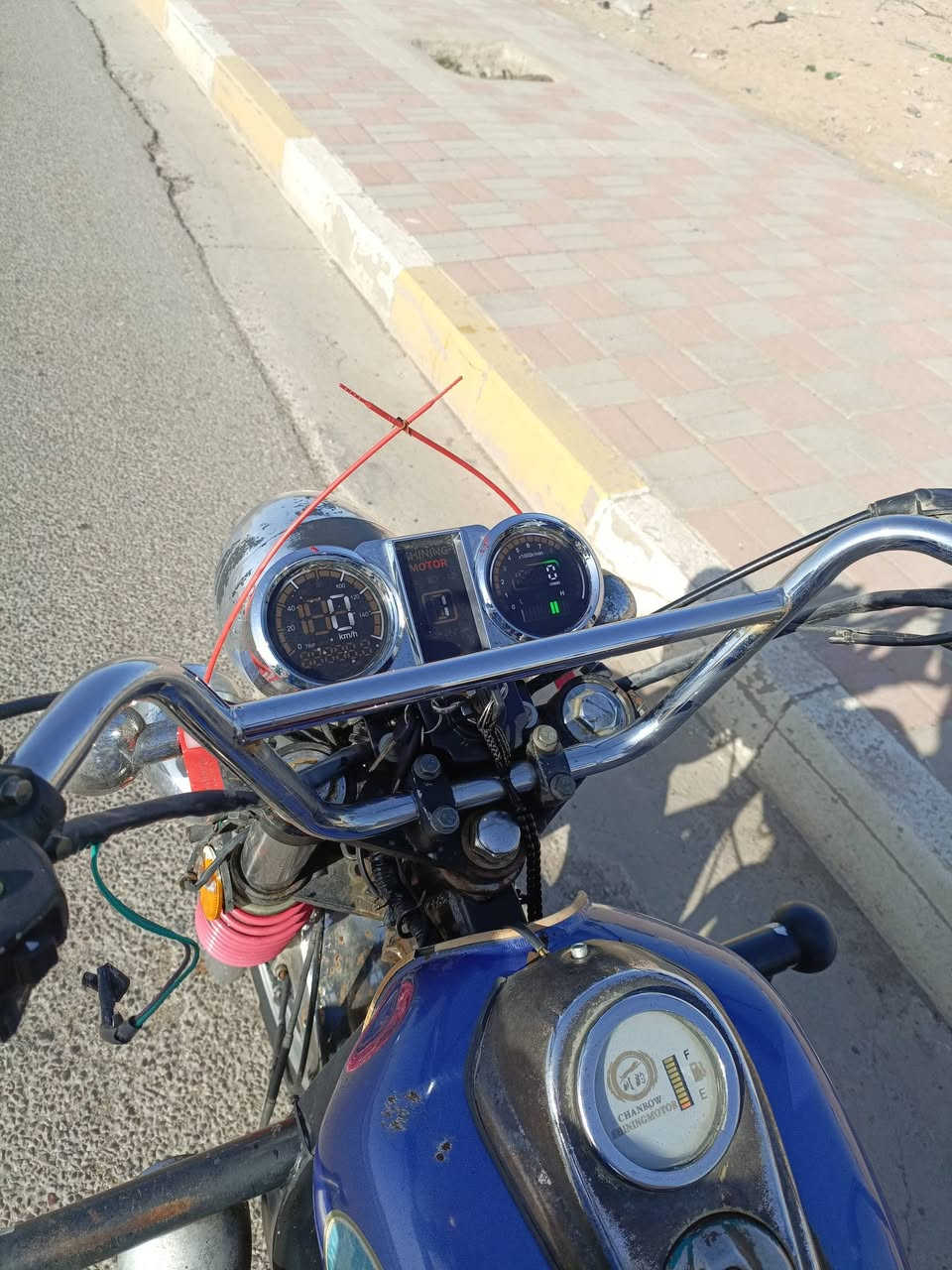 سلام عليكم ستوته موديل للبيع 
22
 مسجله كامله مكمله محرك ناعم سعر 2500 وبيه مجال بسيط عداد الالكتروني ***********
