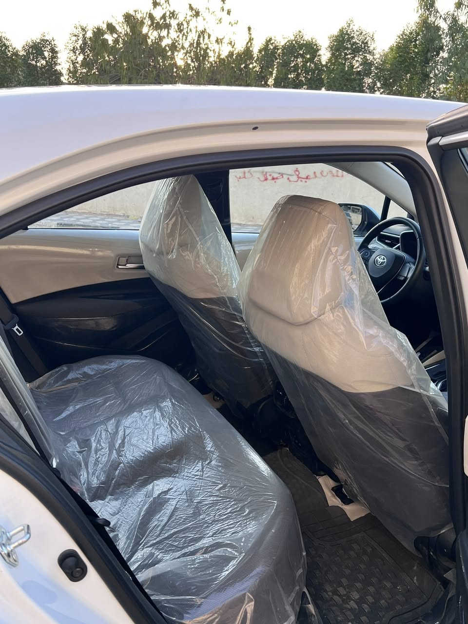 السلام عليكم كورلاة sas موديل ٢٠٢٤ماشية ١٧الف كيلو السيارة جديدة كلش السيارة فول مواصفات  مكفولة كفالة عامة من كلشي  سعر السيارة ١٩٠وبية مجال بصيط التواصل على هذا الرقم ***********
